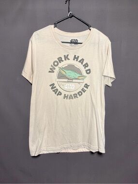 Star Wars Cream Tee with Green Grogu Graphic